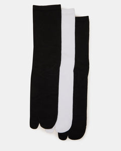 BLACK WHITE