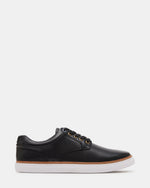 GUSS Black Low-Top Men's Casual Shoe | Steve Madden