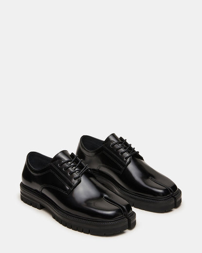 JAXEL Black Box Tabi Split-Toe Lace-Up Lug Men's Dress Shoe | Steve Madden