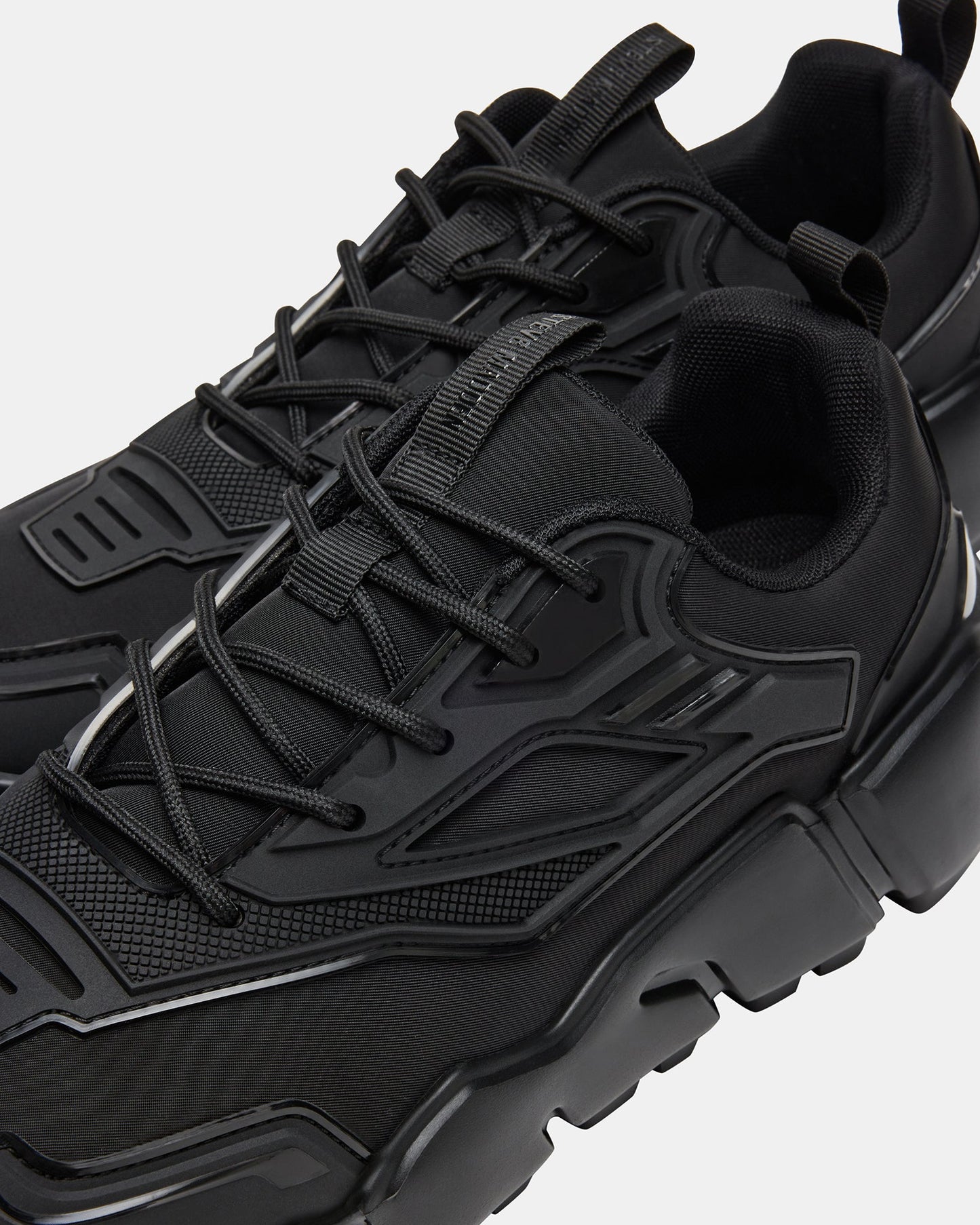 PACE BLACK
