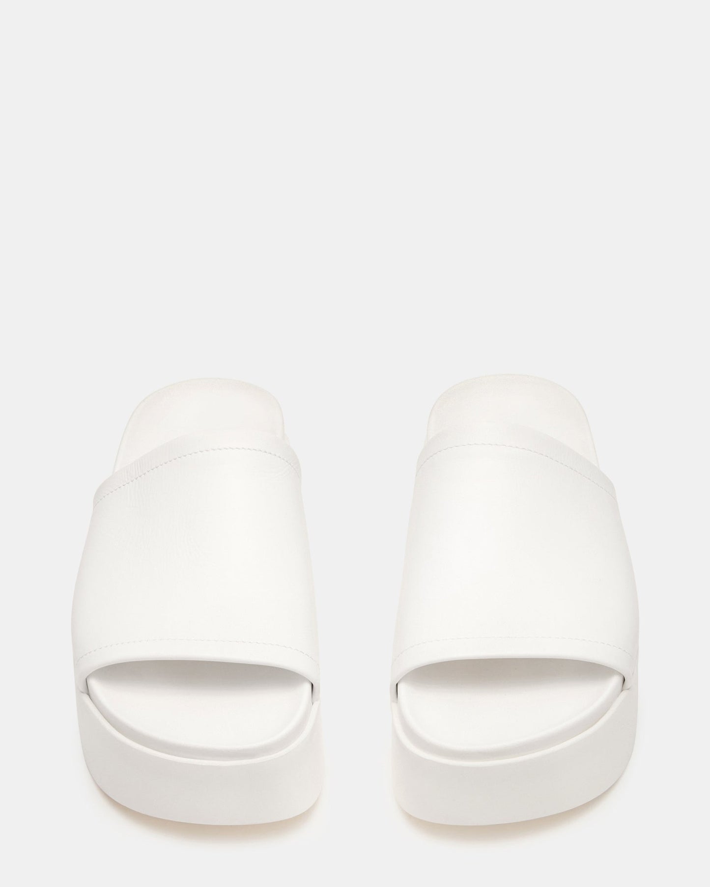 ARWEN WHITE LEATHER