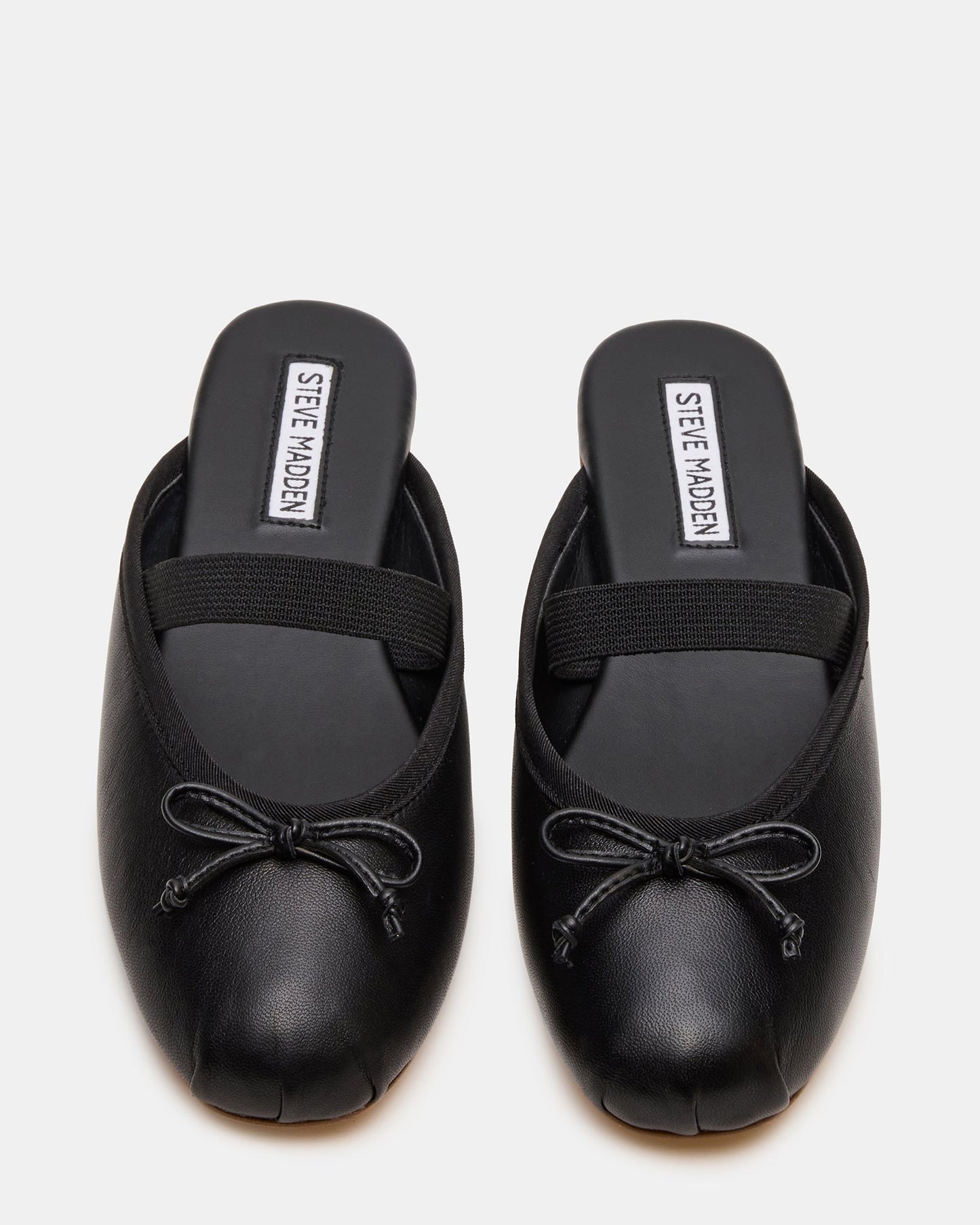 CUTESY BLACK LEATHER