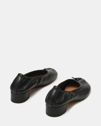 CYRA BLACK LEATHER