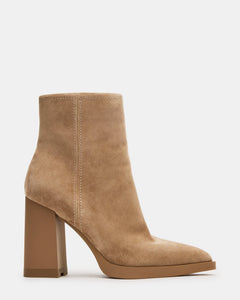 SAND SUEDE