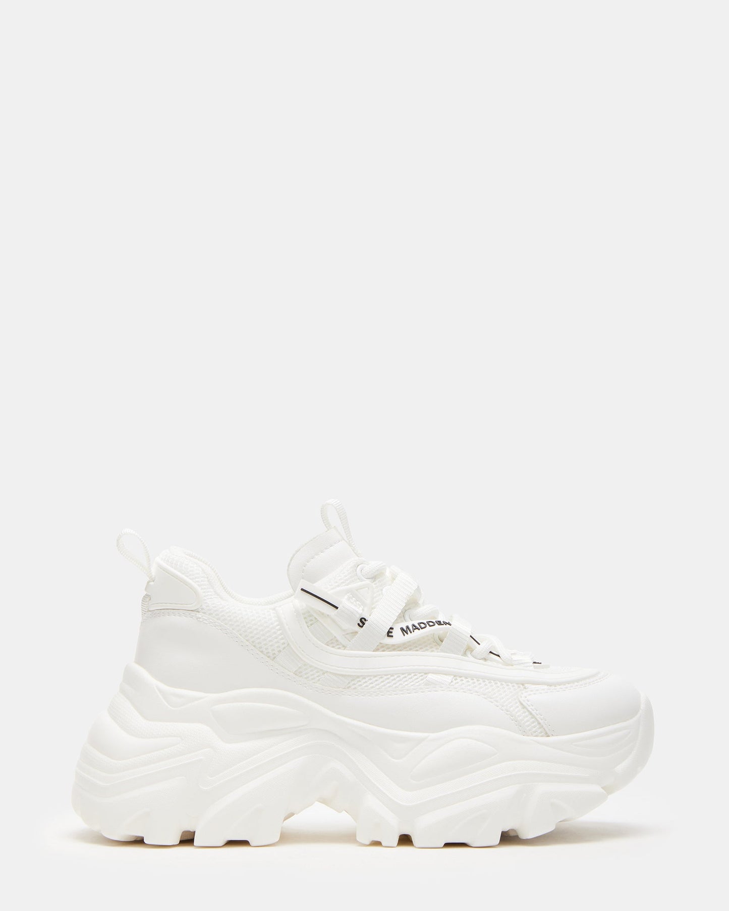 RECOUPE White Women's Chunky Platform Low-Top Sneaker | Steve Madden