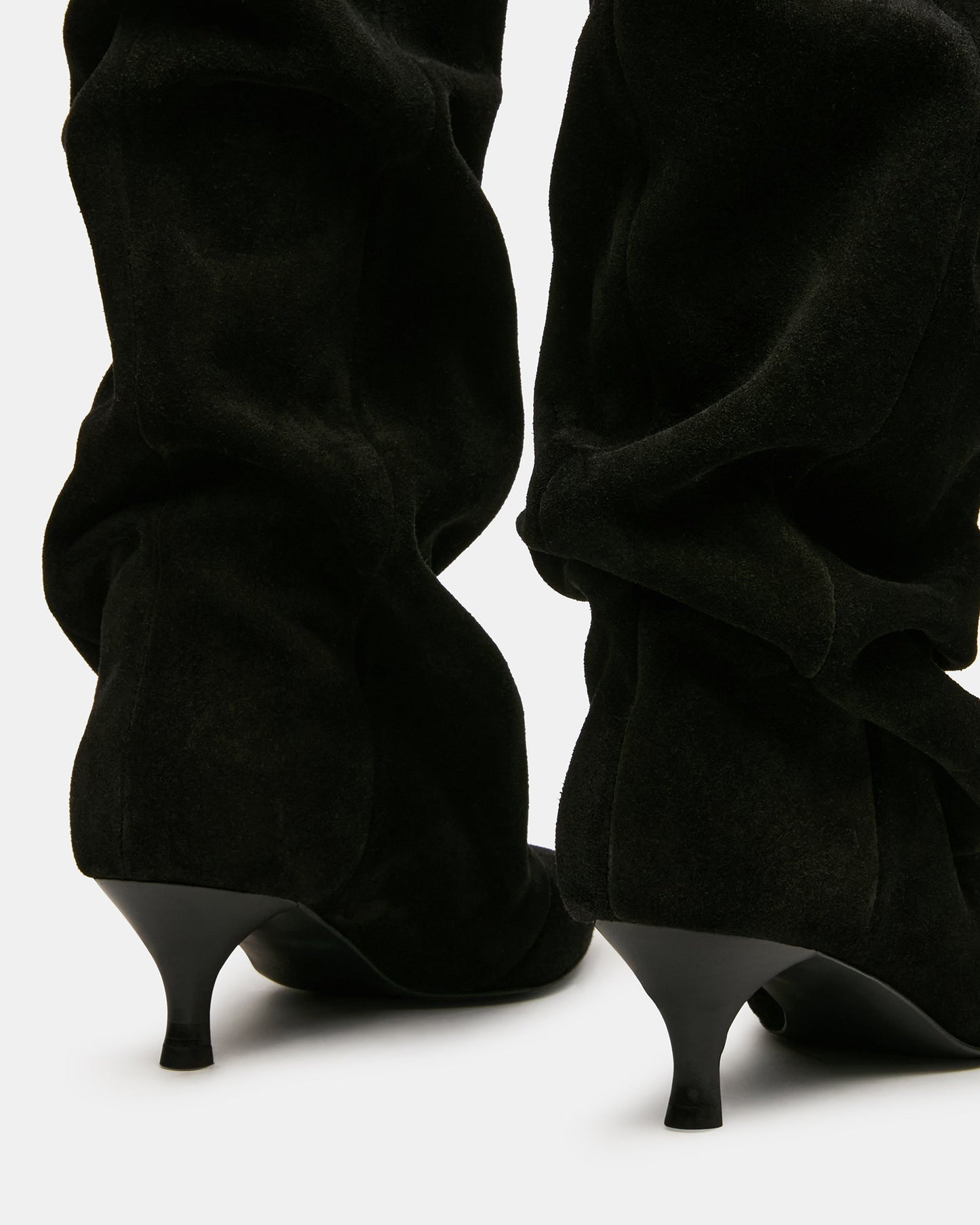 RUE BLACK SUEDE